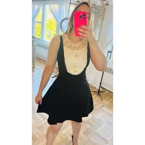 NEW BEULAHSTYLE piedras dress in black